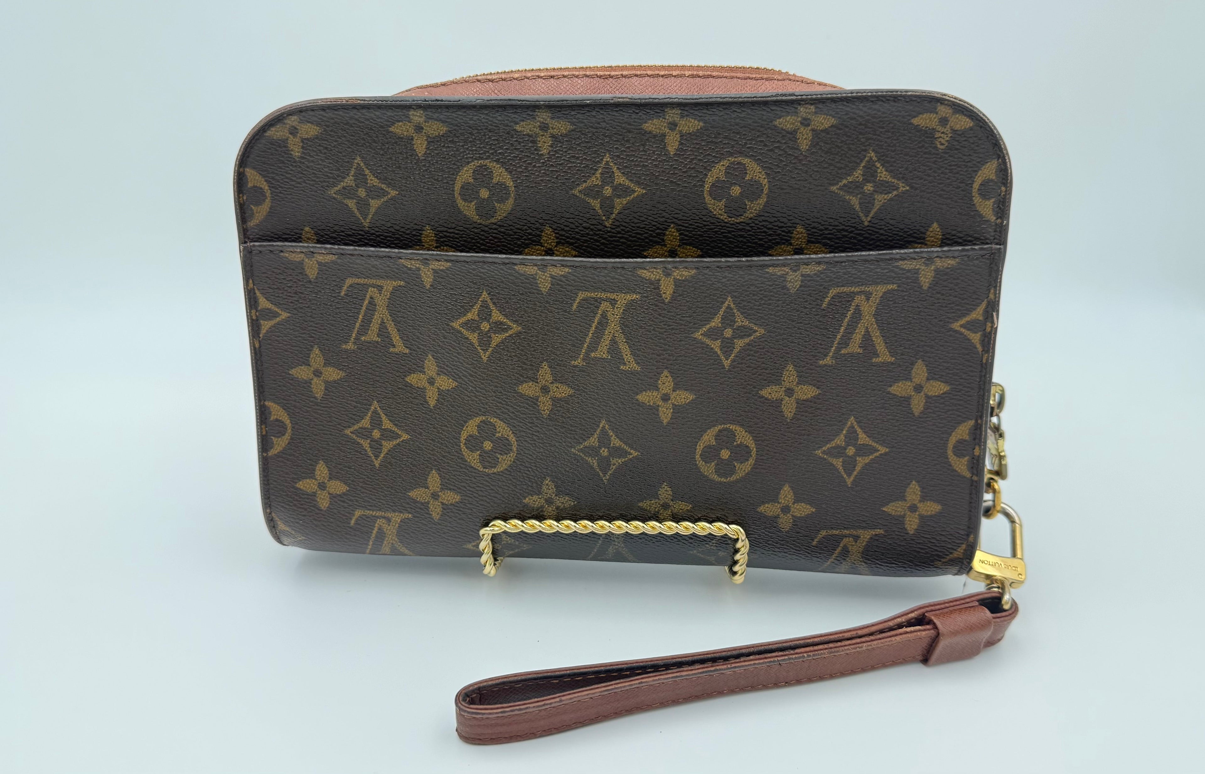 Louis Vuitton Orsay Clutch – Monogram Wristlet Pochette (Good Pre-Owned)