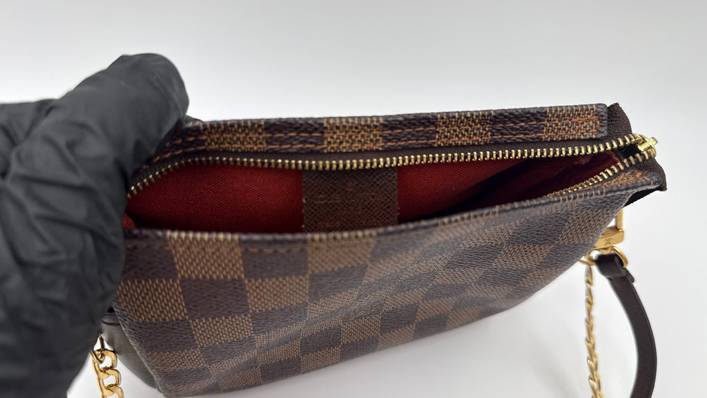 Louis Vuitton Damier Ebene Pochette – Damier Ebene (Very Good Pre-Owned)