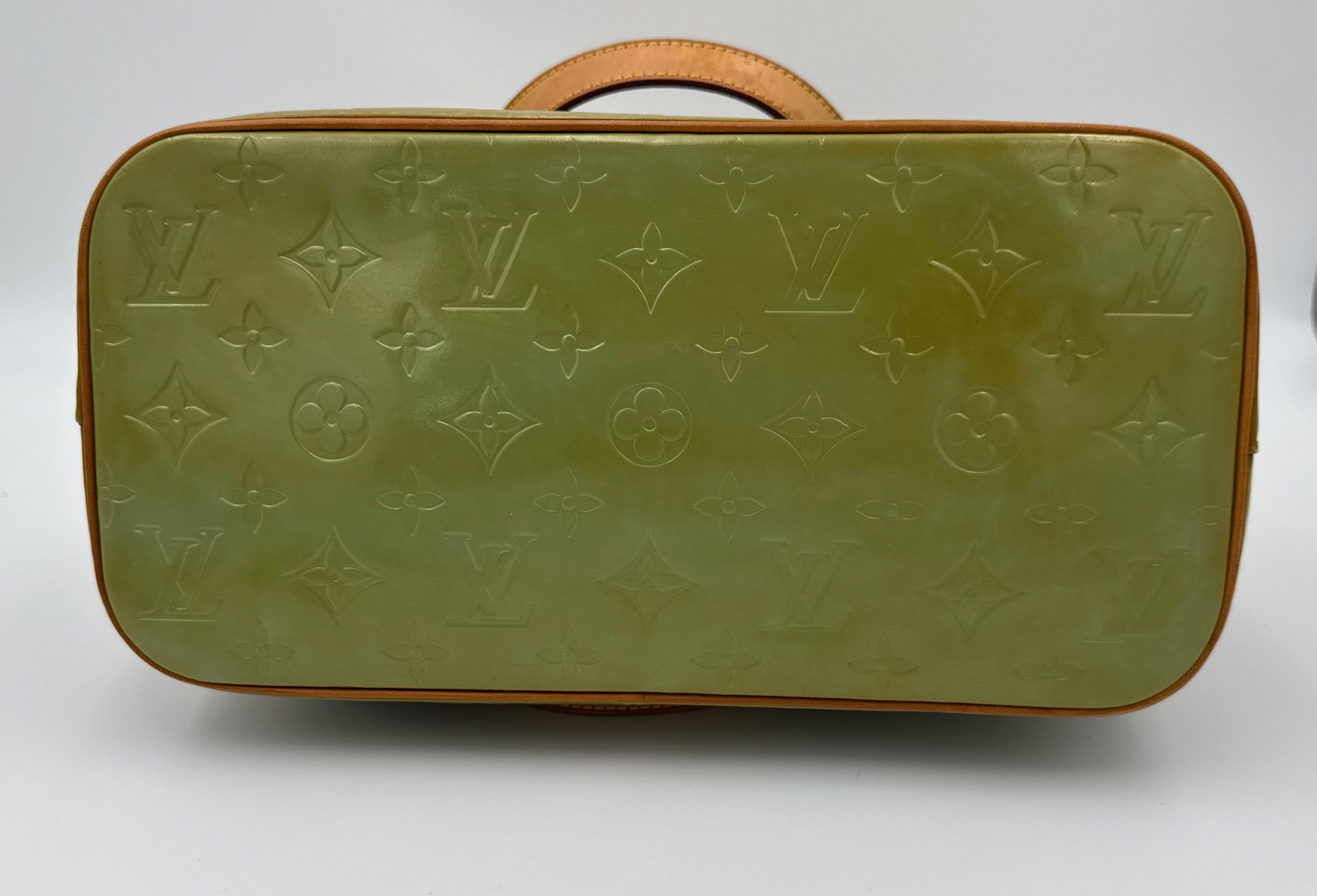 Louis Vuitton Houston Vernis Tote – Olive Green (Good Pre-Owned)