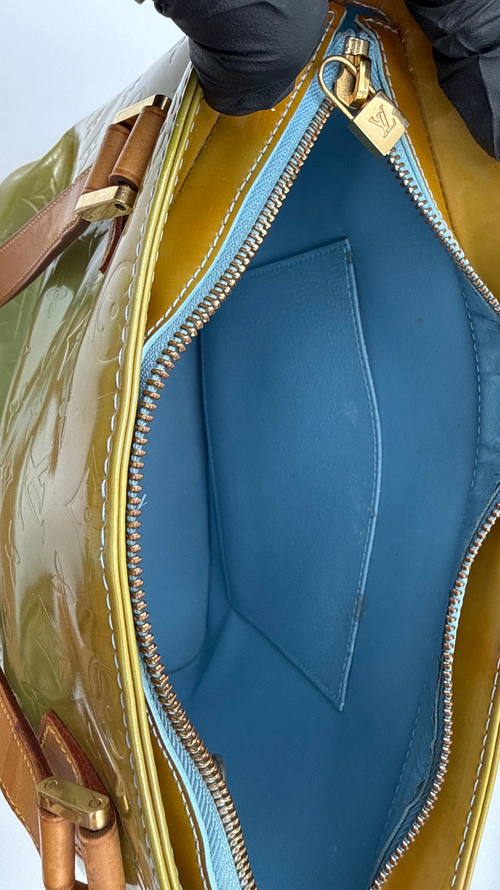 Louis Vuitton Houston Vernis Tote – Olive Green (Good Pre-Owned)