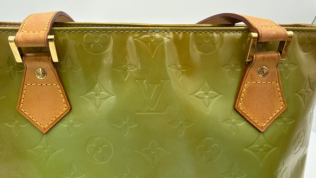 Louis Vuitton Houston Vernis Tote – Olive Green (Good Pre-Owned)