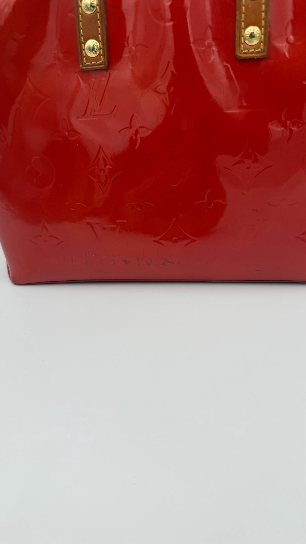 Louis Vuitton Vernis Reade PM Tote – Red (Good Pre-Owned)