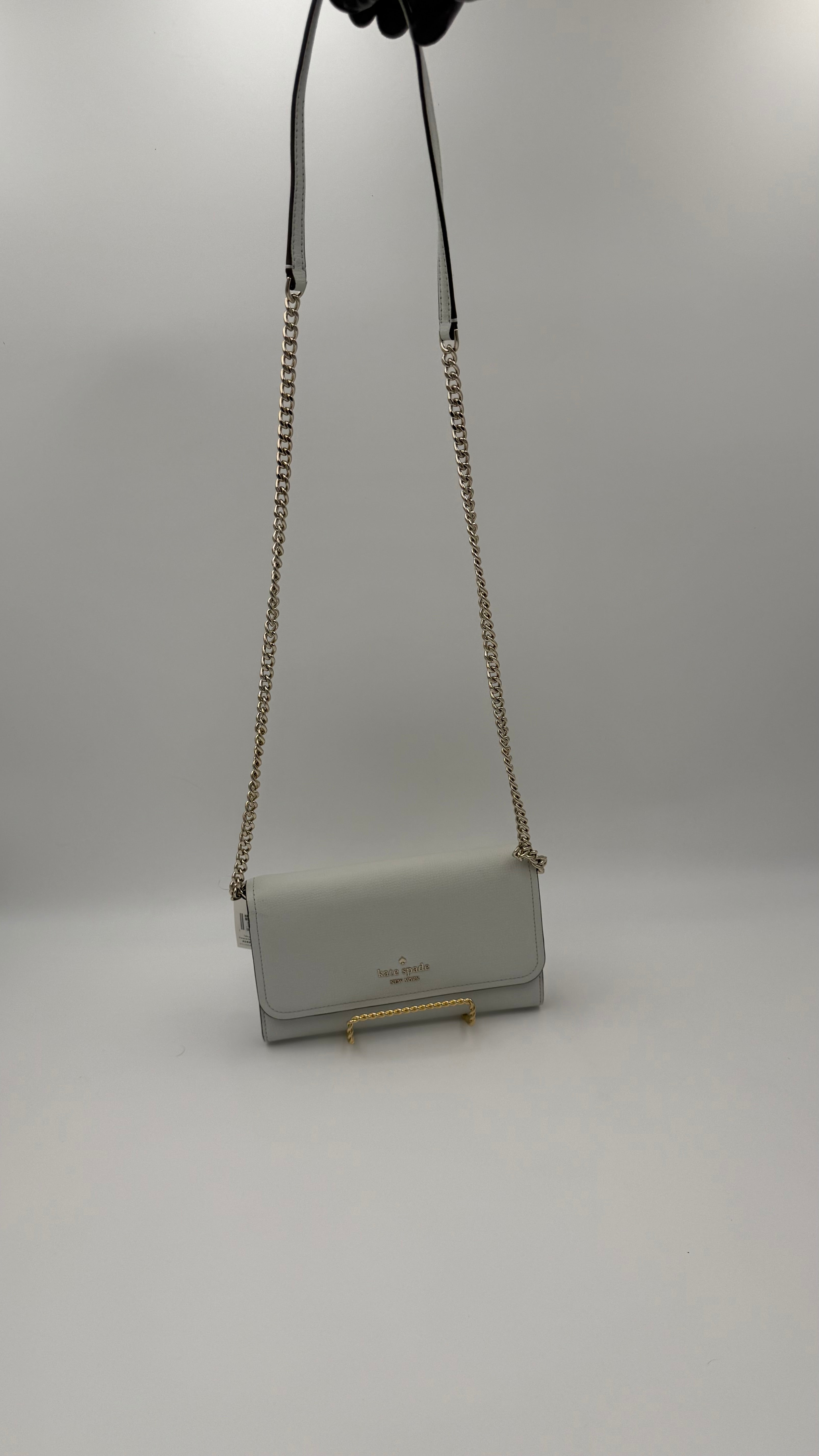 Kate Spade Wallet on Chain Crossbody – Light Grey (New With Tags)
