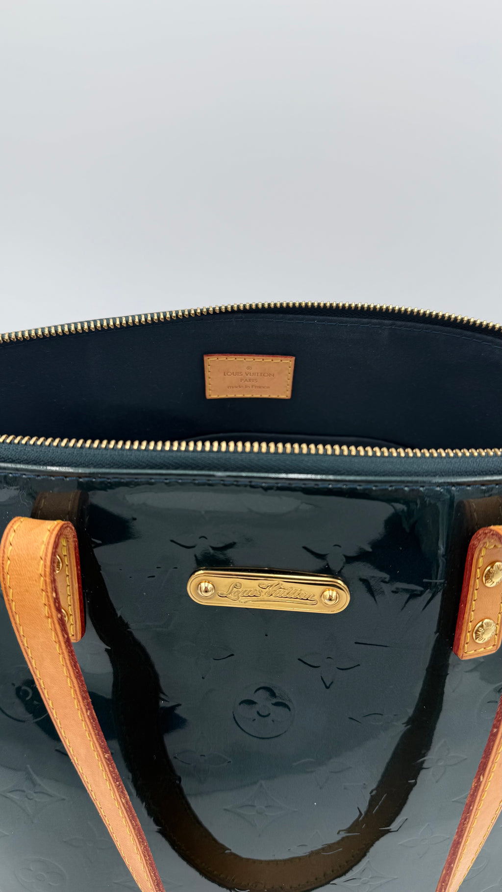 Louis Vuitton Vernis Bellevue Tote – Dark Green (Good Pre-Owned)